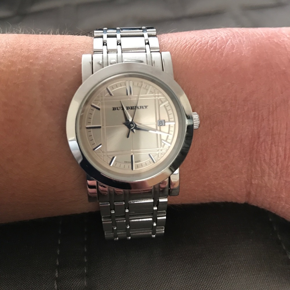 Burberry Check Stamped Stainless Steel Watch - Picture 6 of 6